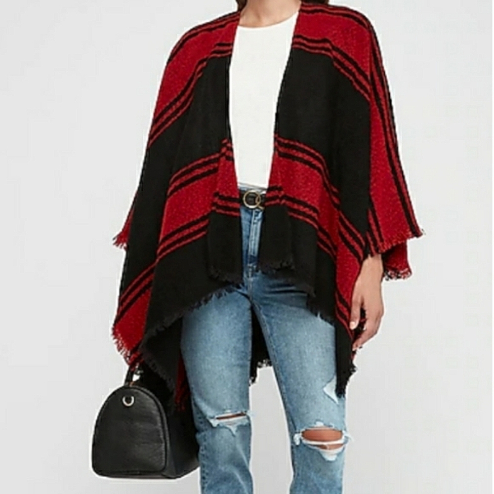 🌿EXPRESS PLAID PONCHO🌿 - Picture 1 of 7